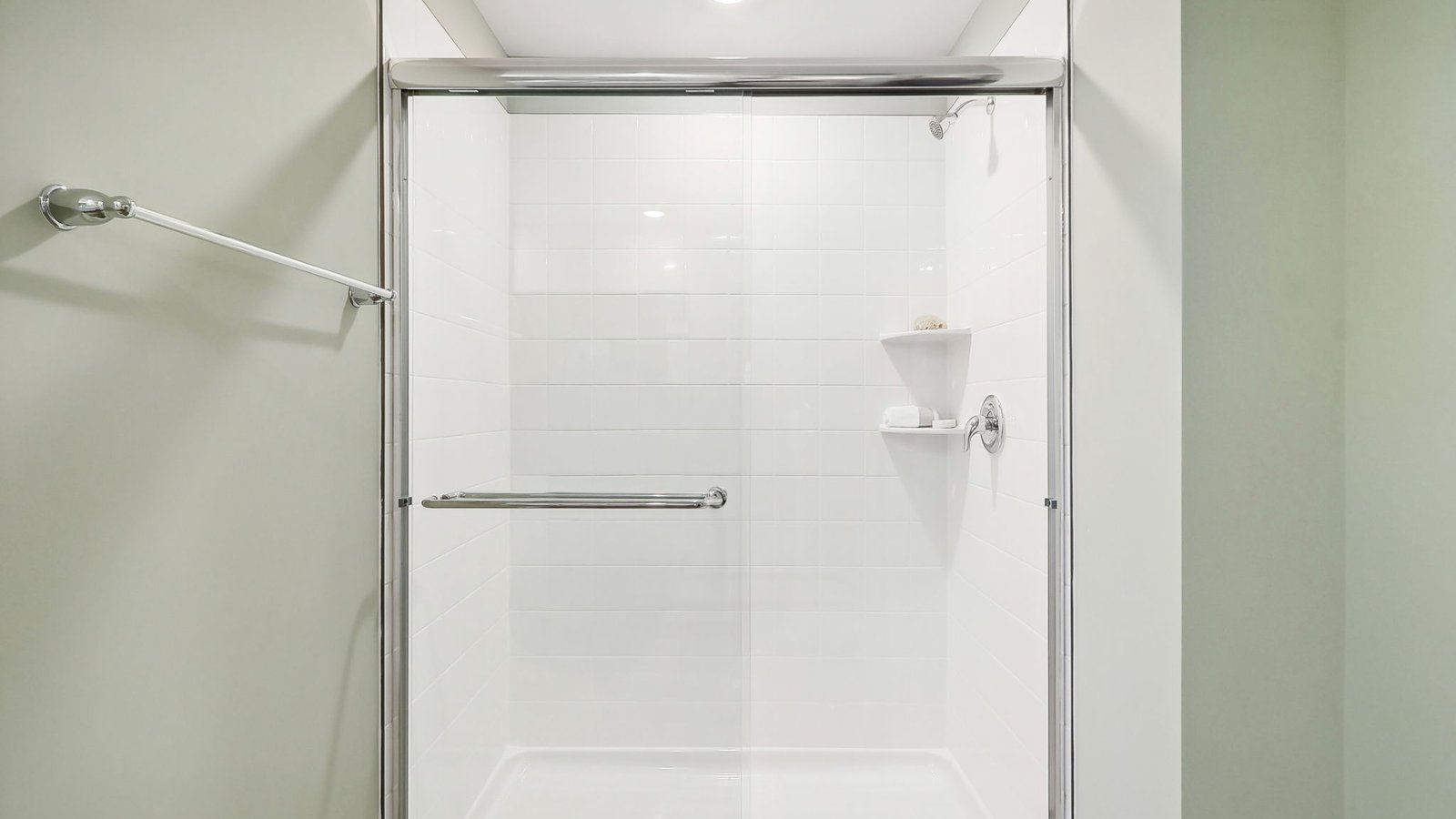 shower in the primary bathroom