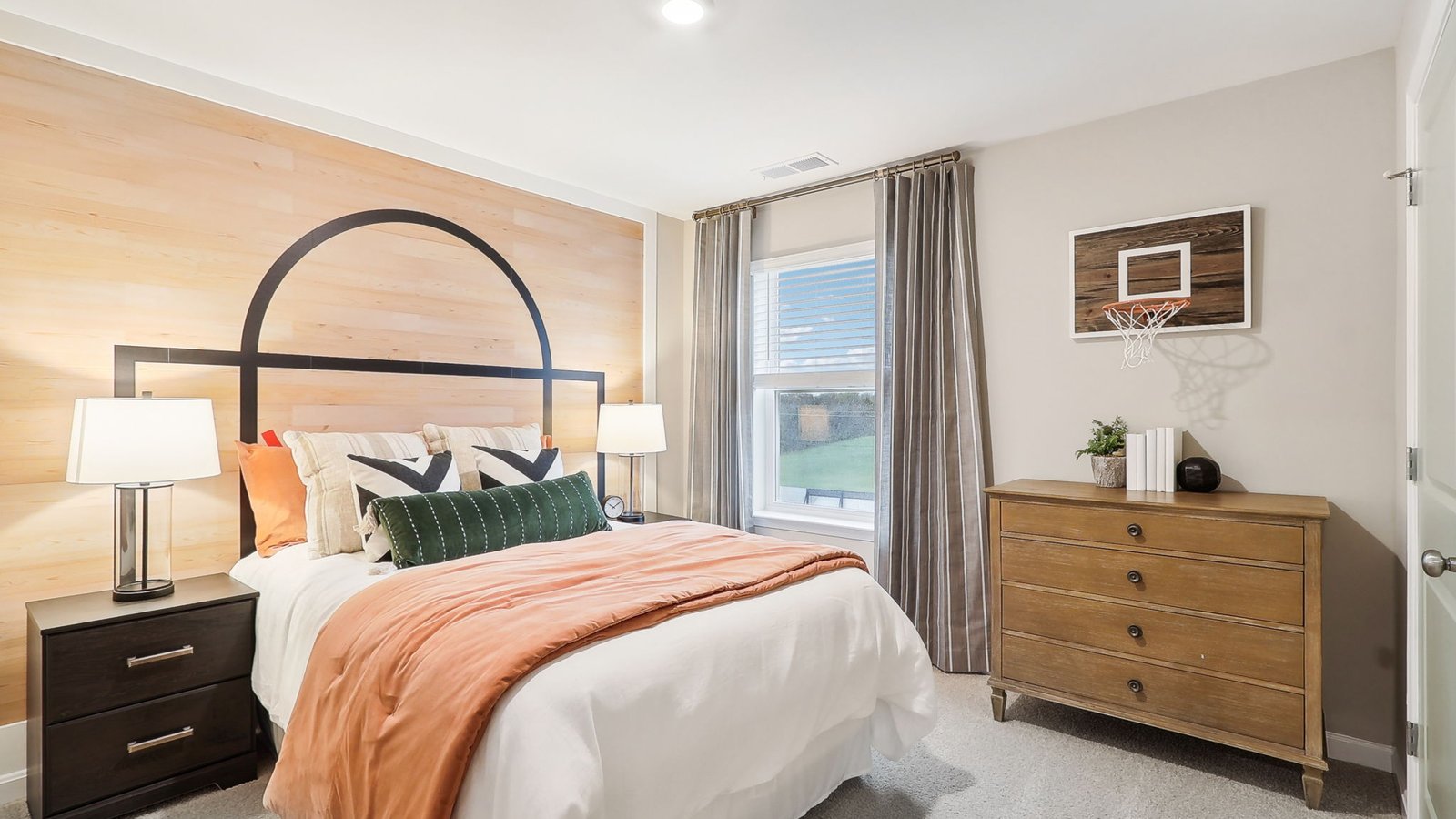 additional spacious bedroom with modern design