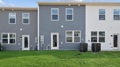 Delmar_modelhome_Exterior_Back