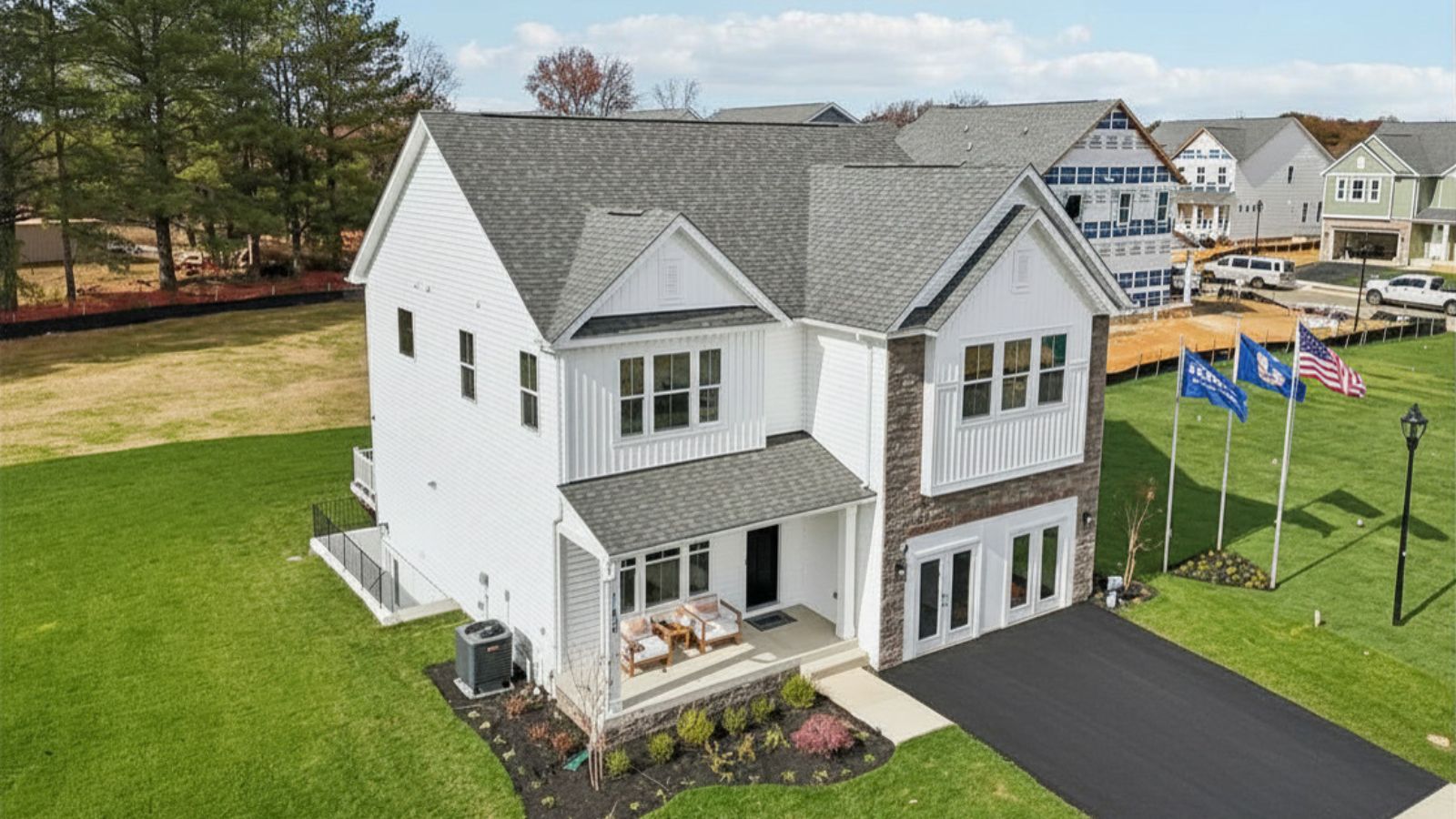 New home in Fredericksburg VA featuring Hampshire II floorplan elevation N