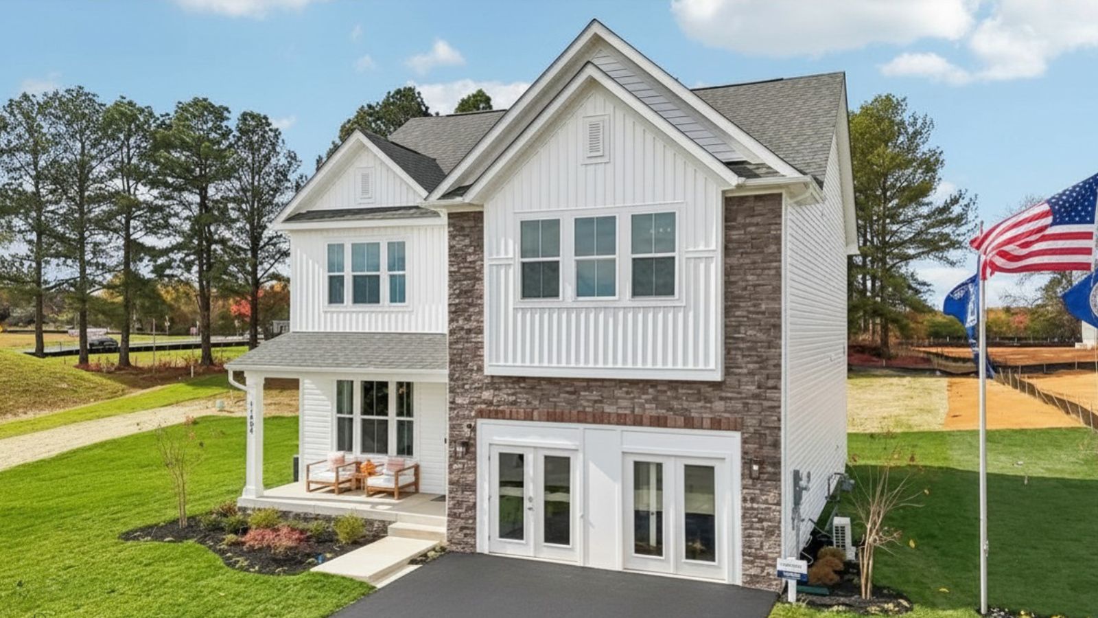 New home in Fredericksburg VA featuring Hampshire II floorplan elevation N