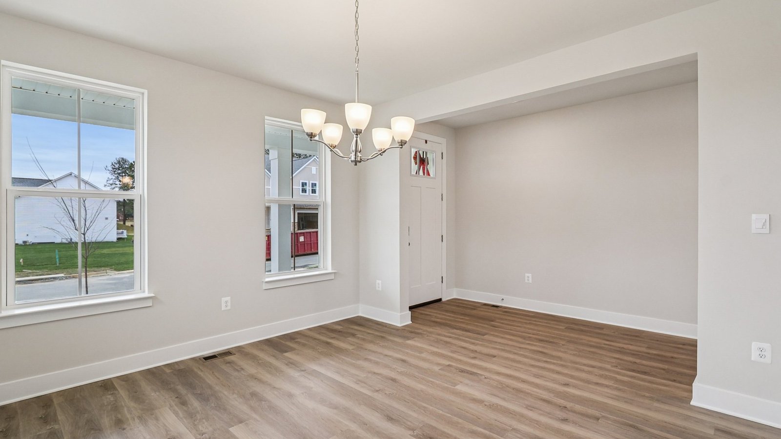 Flex room and open space