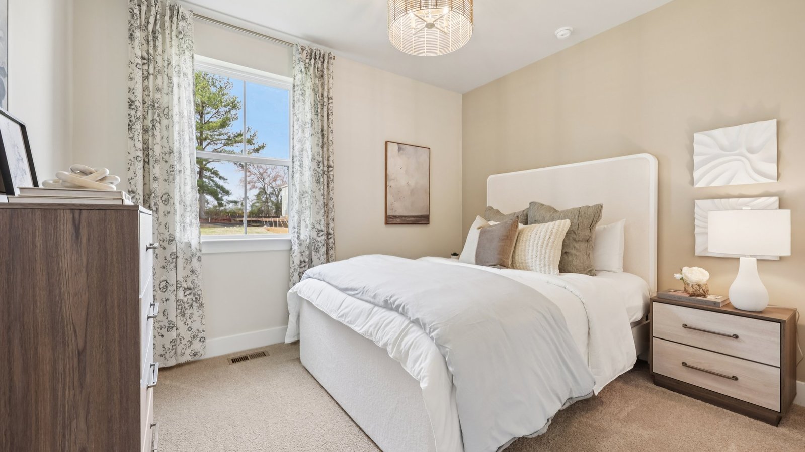 modern secondary bedroom