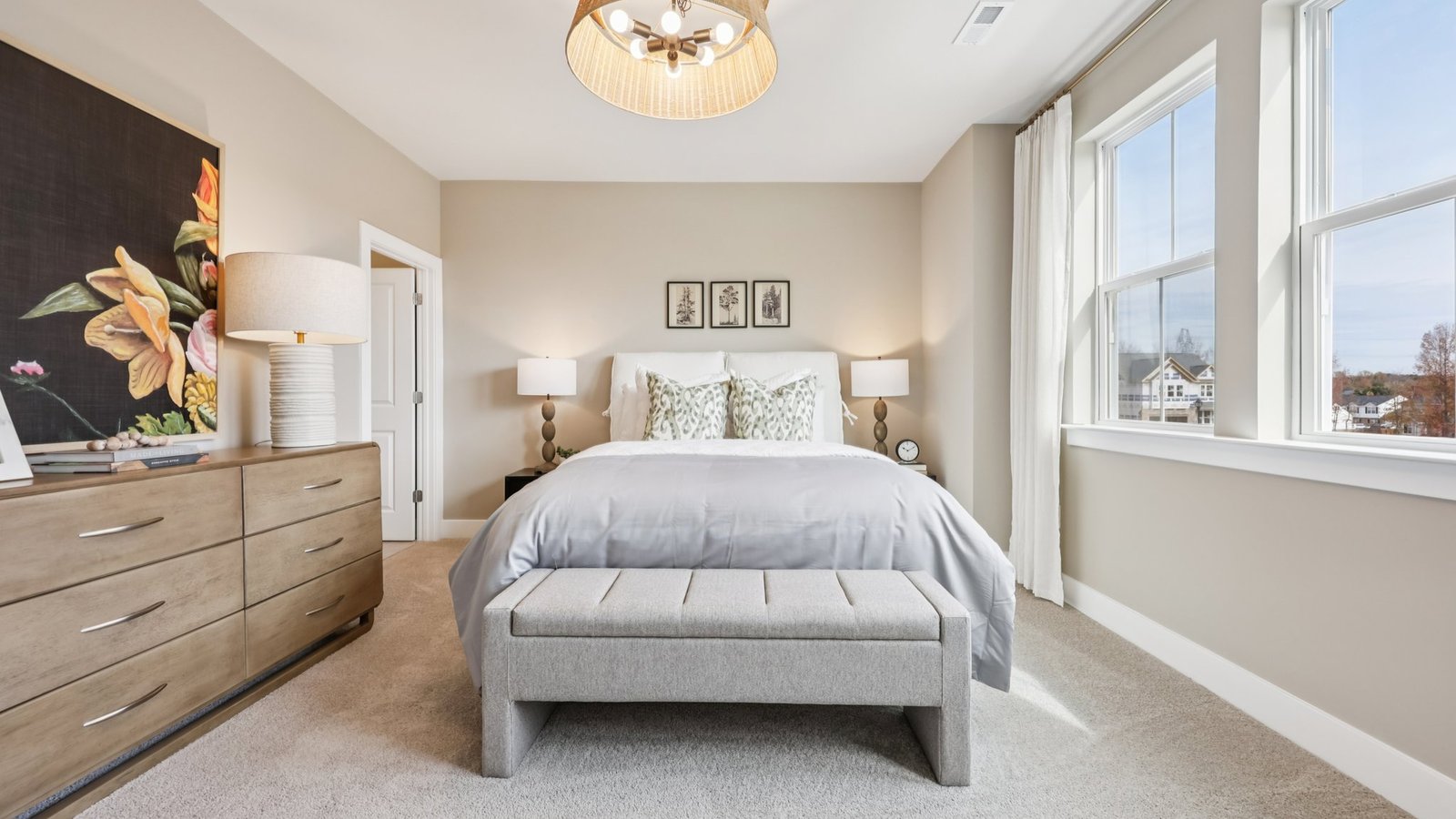 modern secondary bedroom