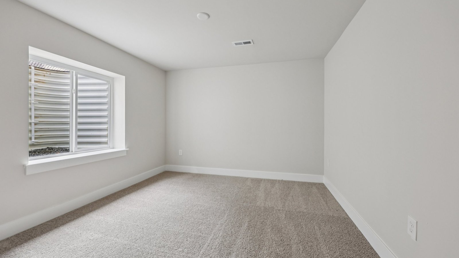 Secondary bedroom in a basement