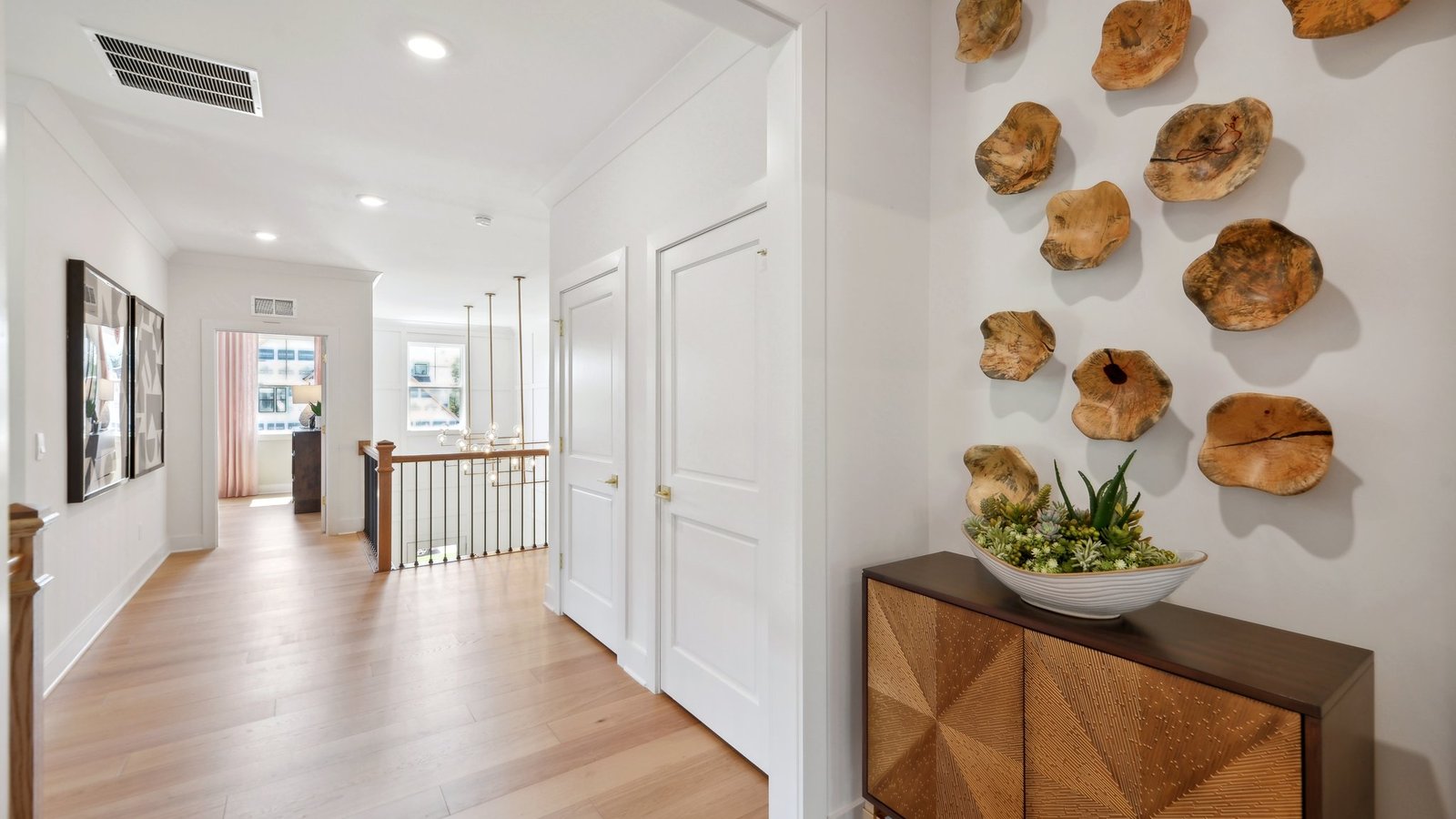 wide upstairs hallways