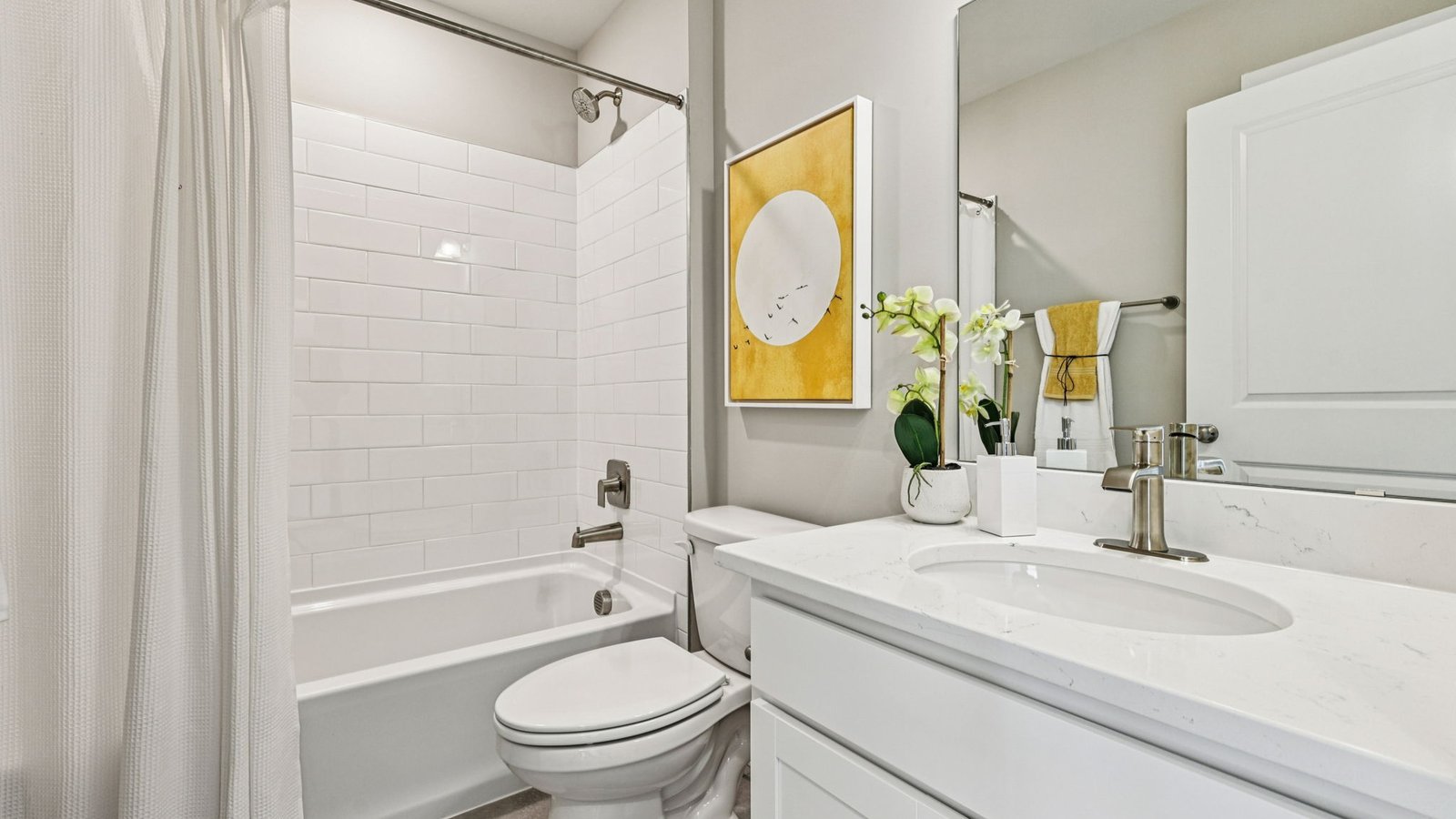 secondary bathroom