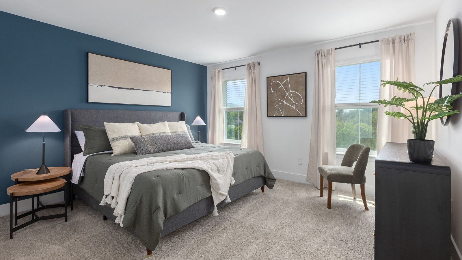 bedroom suite with full bathroom