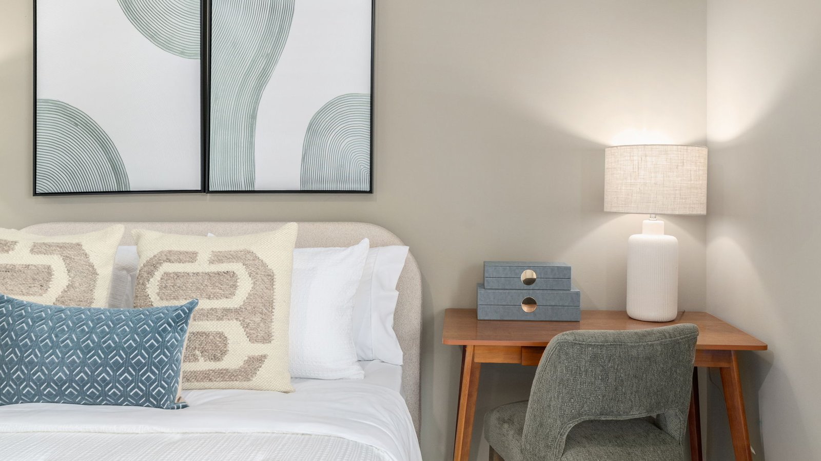 secondary bedroom