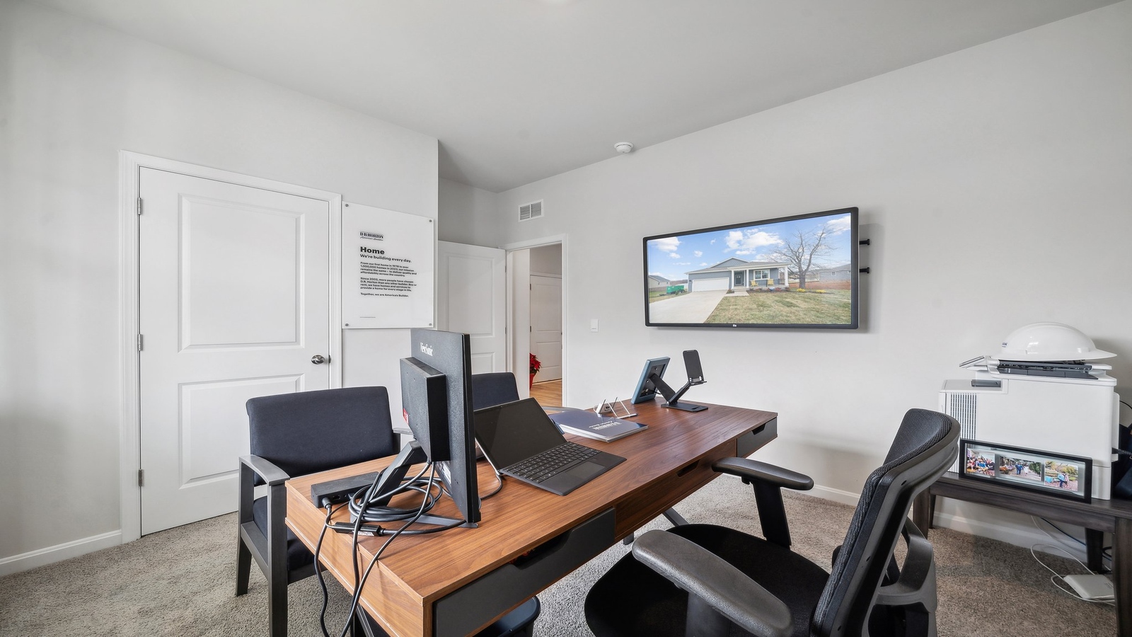 Secondary bedroom in Eagle Ridge includes natural window light, closet with space, connectivity to residence