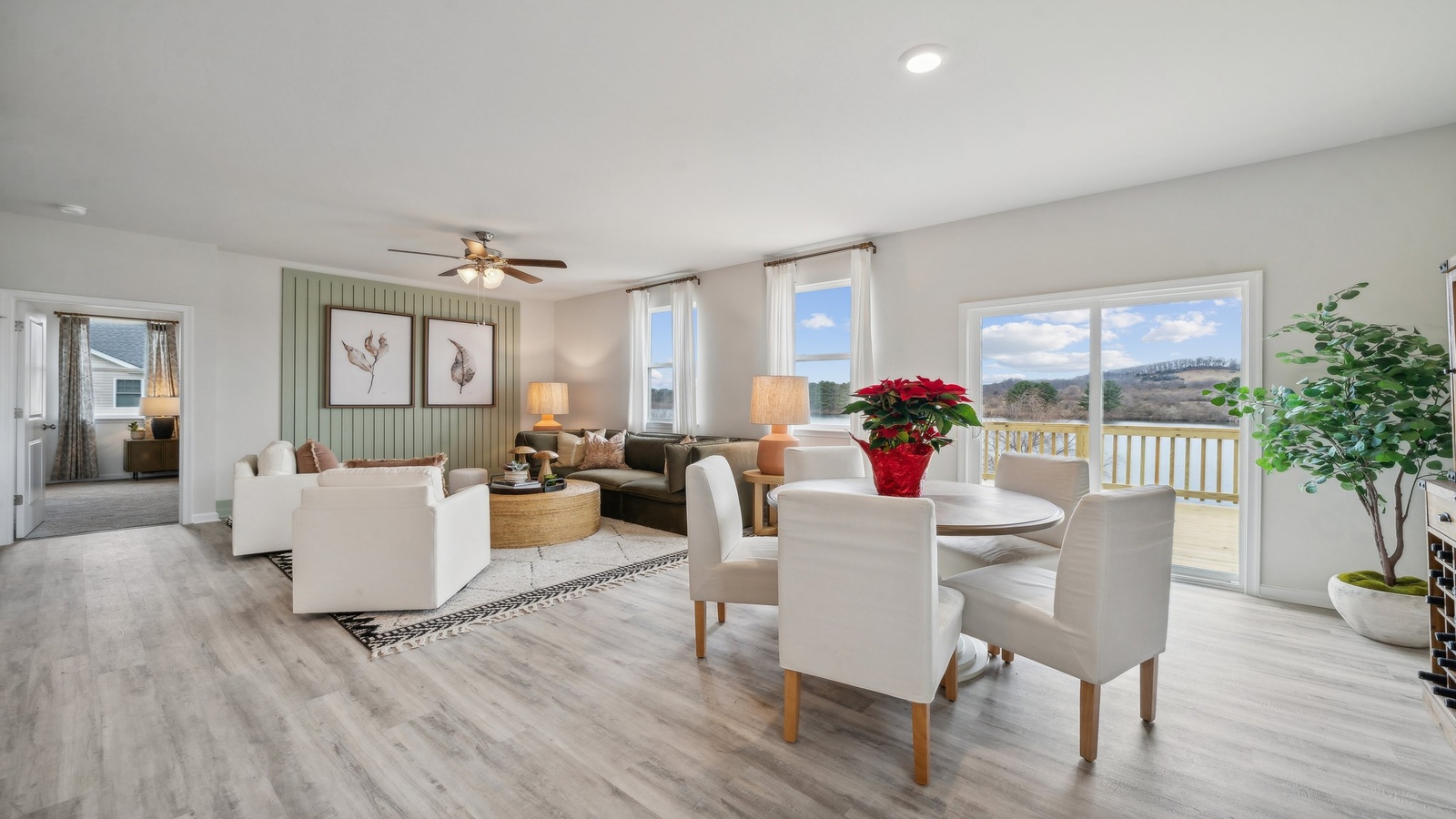 Red Oaks dining space for entertaining, daily life near front entry, kitchen, backyard, living room, upstairs access