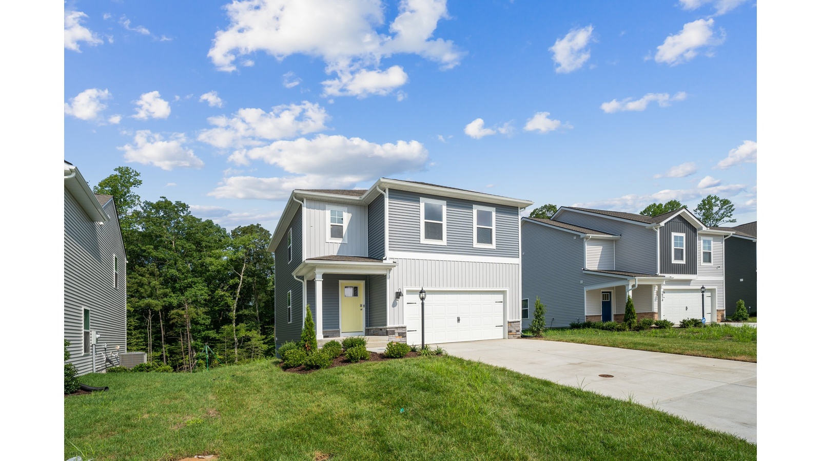 7767 Arbor Marsh Terrace, New Kent, VA, Arbors at Farms of New Kent Presented By D.R. Horton front 2-level 2-car garage left