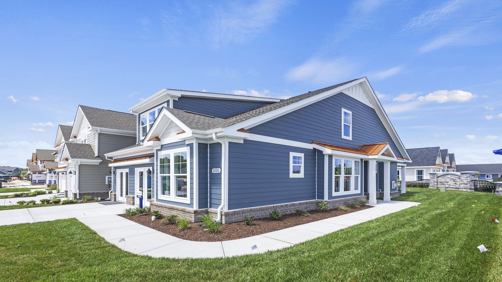 2001 BARTON LN exterior