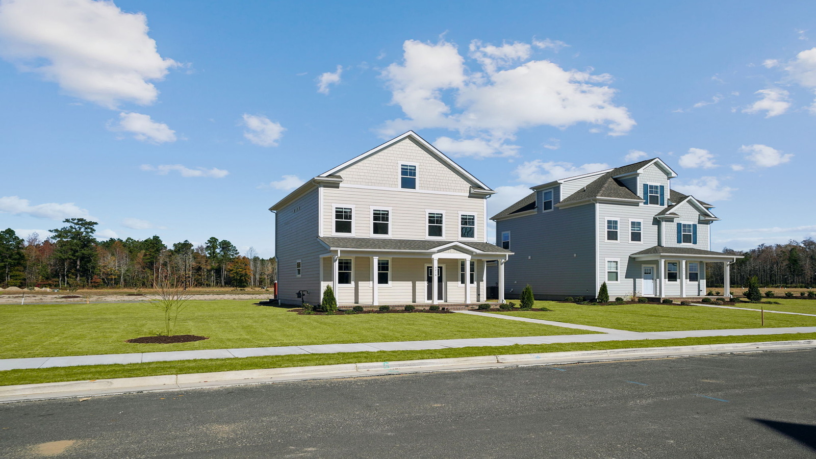 5131 Duxbury Rd exterior