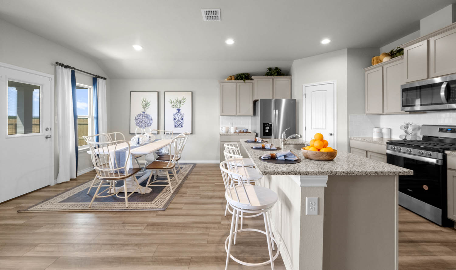 New Homes in Somerset at Sinton Sinton, TX D.R. Horton