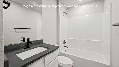 Second Bath wih granite counters