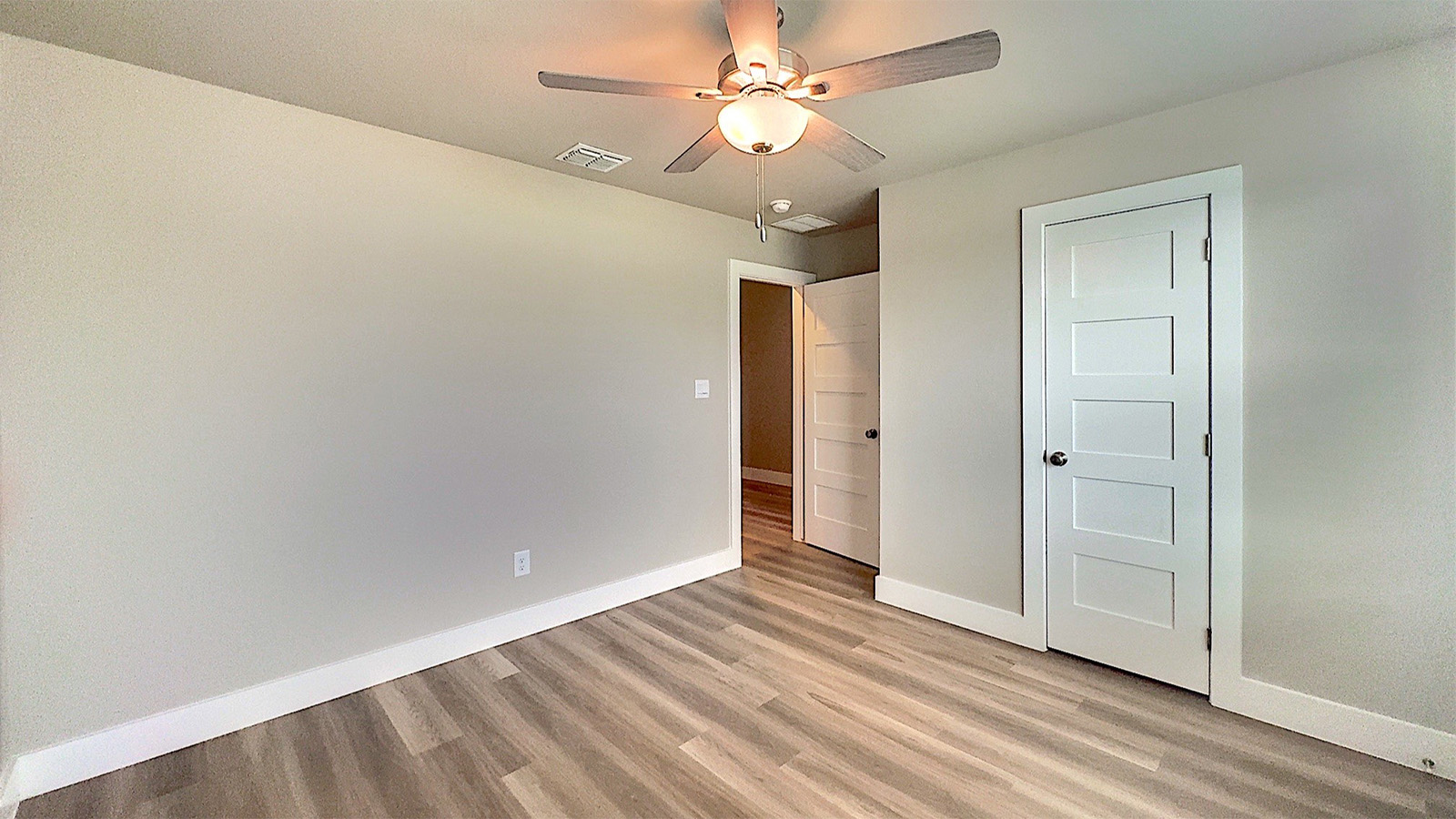 Bedroom with EVP floorplan with celling fan