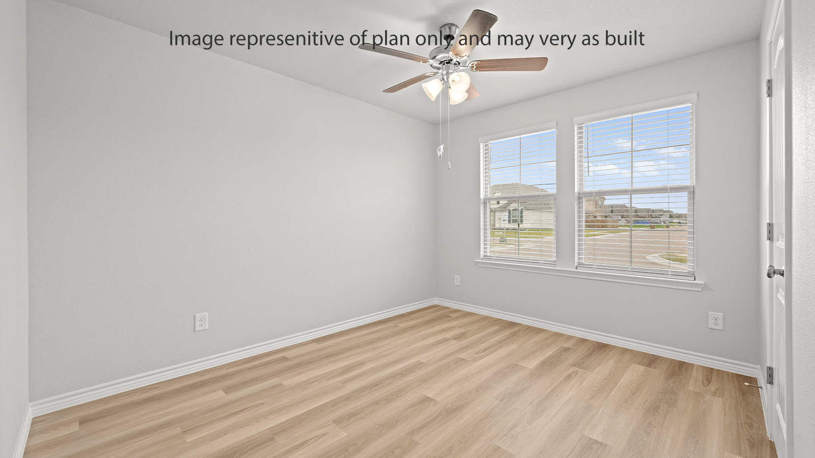 Eureka Plan, Kings Landing looking to third bedroom