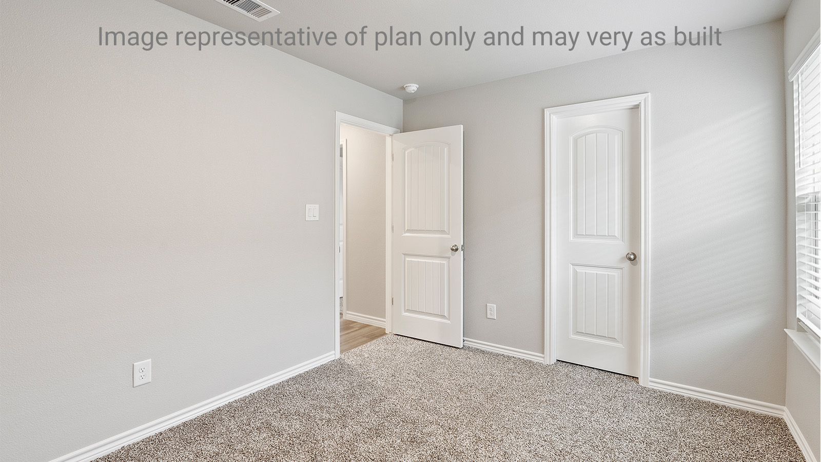 Secondary bedroom