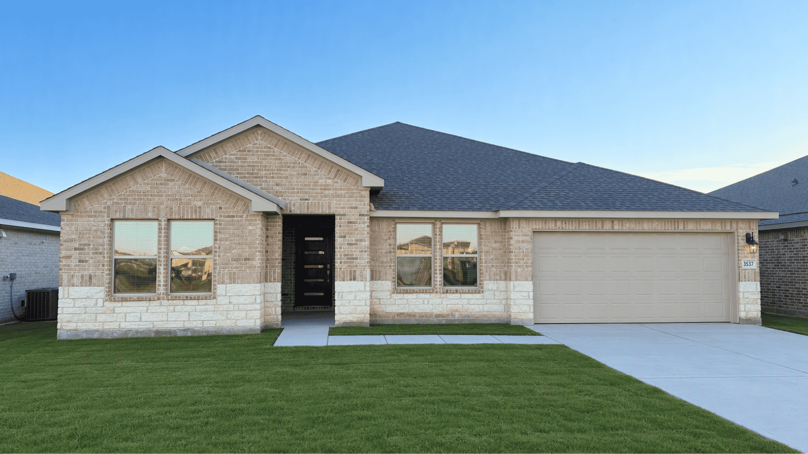 3642 Sahar Lake Drive exterior