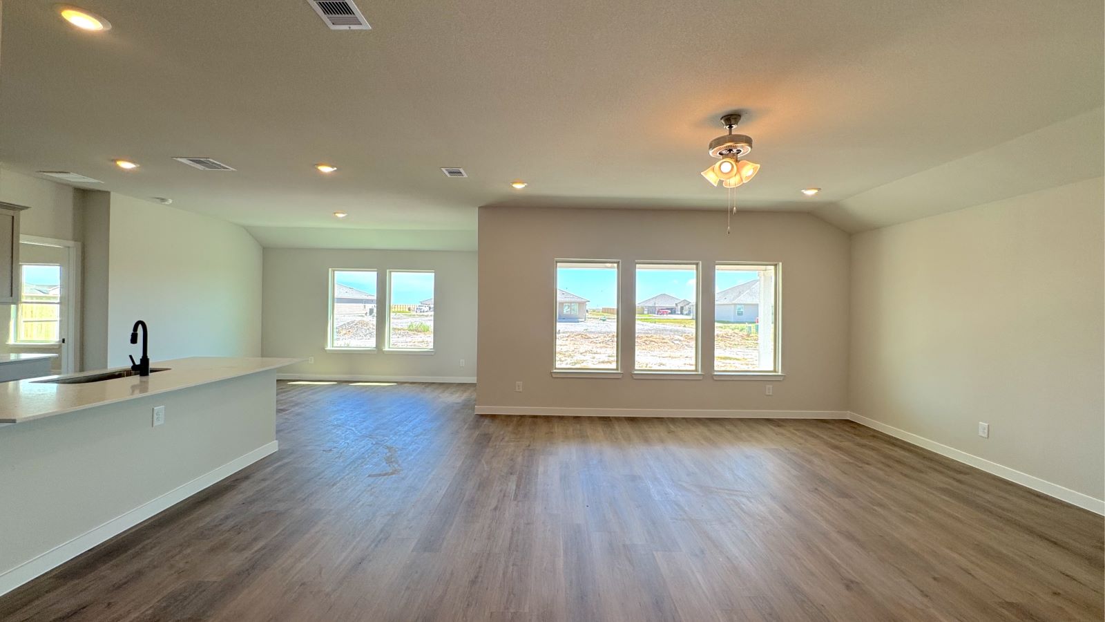 living dining and kitchen
