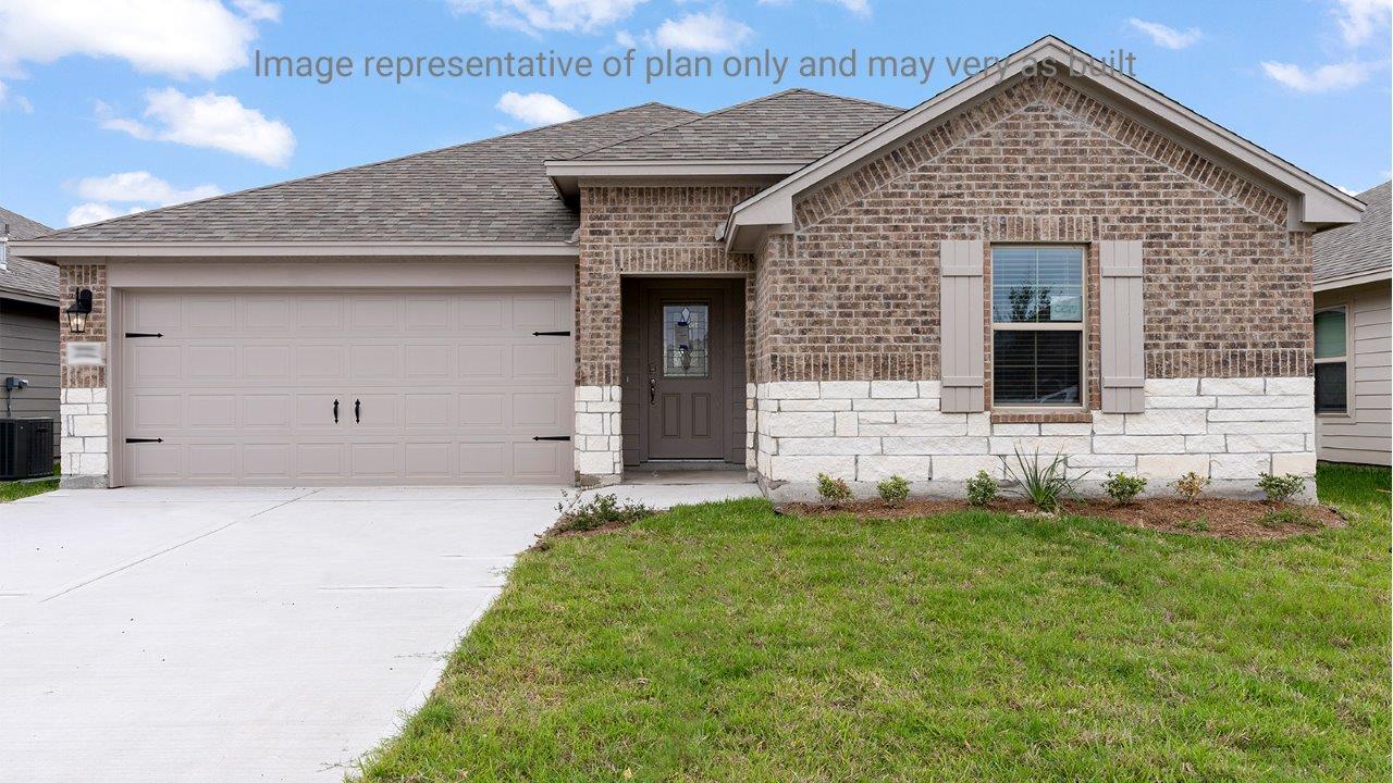 136 Aquamarine Circle exterior