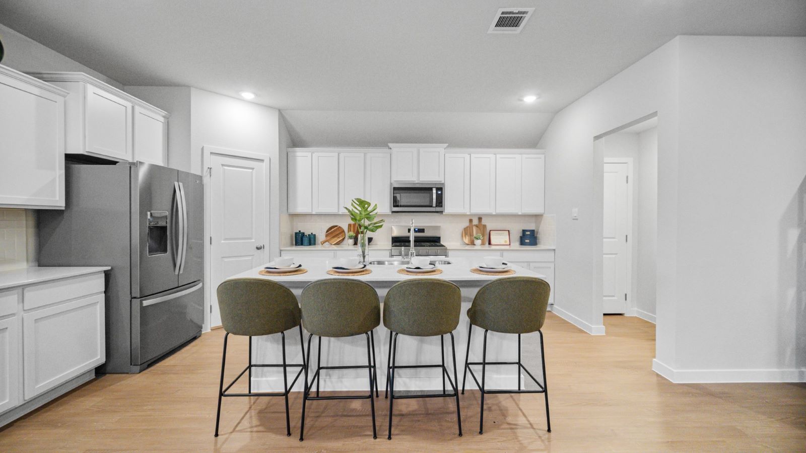 Kitchen Breakfast Island