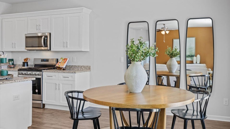 breakfast area