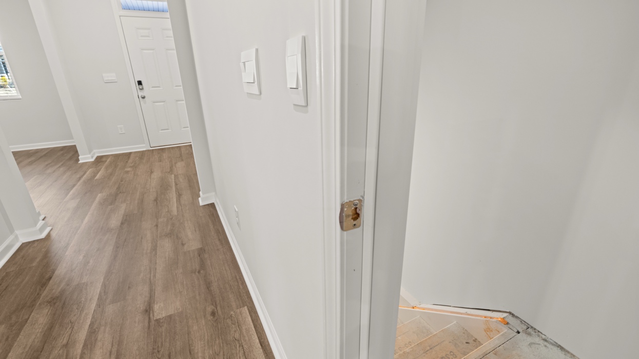 125 ELLERSTON DRIVE Interior