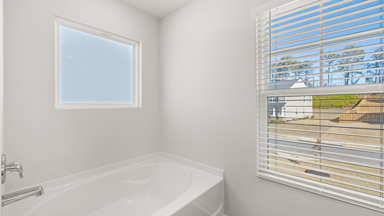 125 ELLERSTON DRIVE Interior