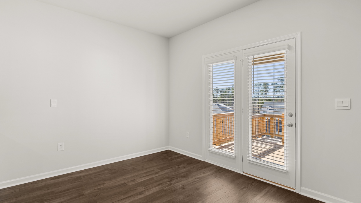 117 ELLERSTON DRIVE Interior