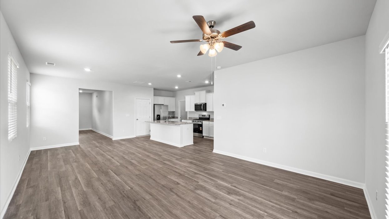 living and dinging room