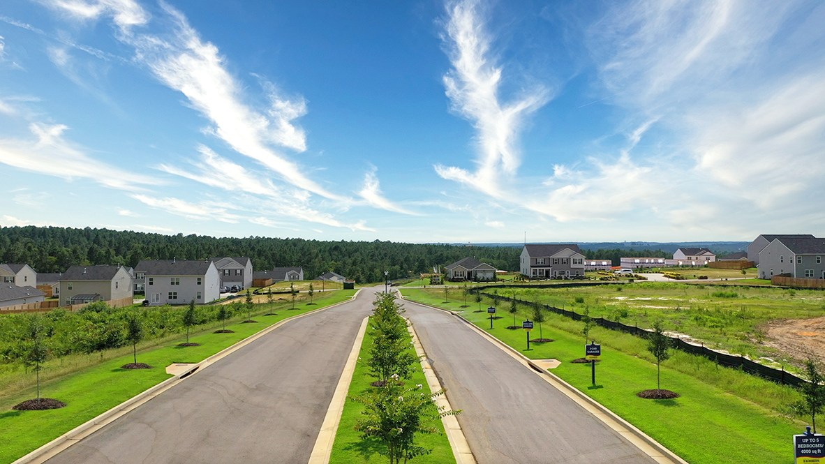 Highland Hill Streetscape