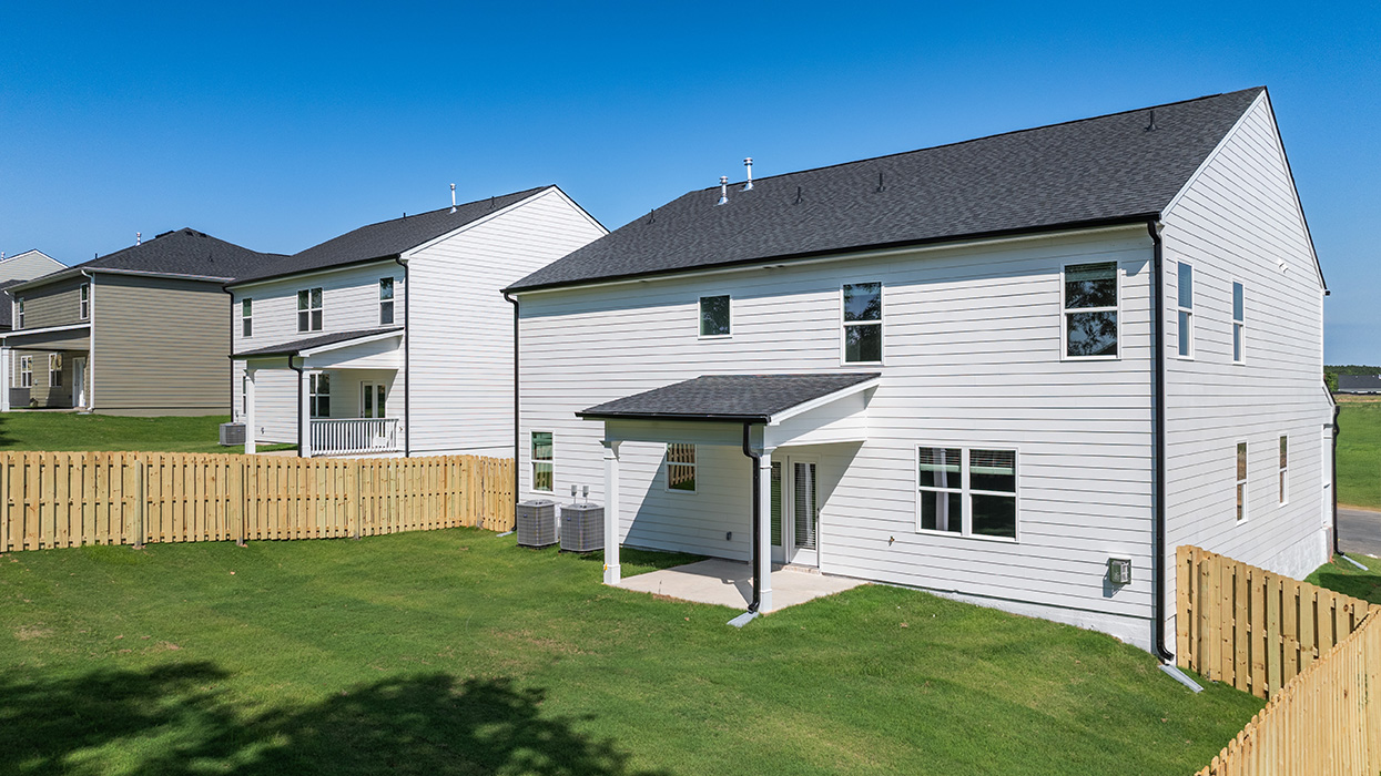 Mansfield Exterior Rear