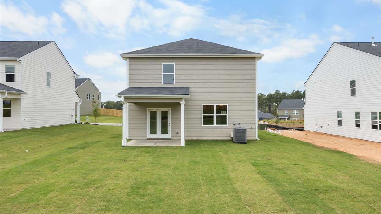 Elston Exterior Rear