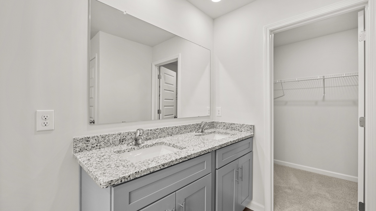 1403 ADMIRAL AVENUE Exterior Front