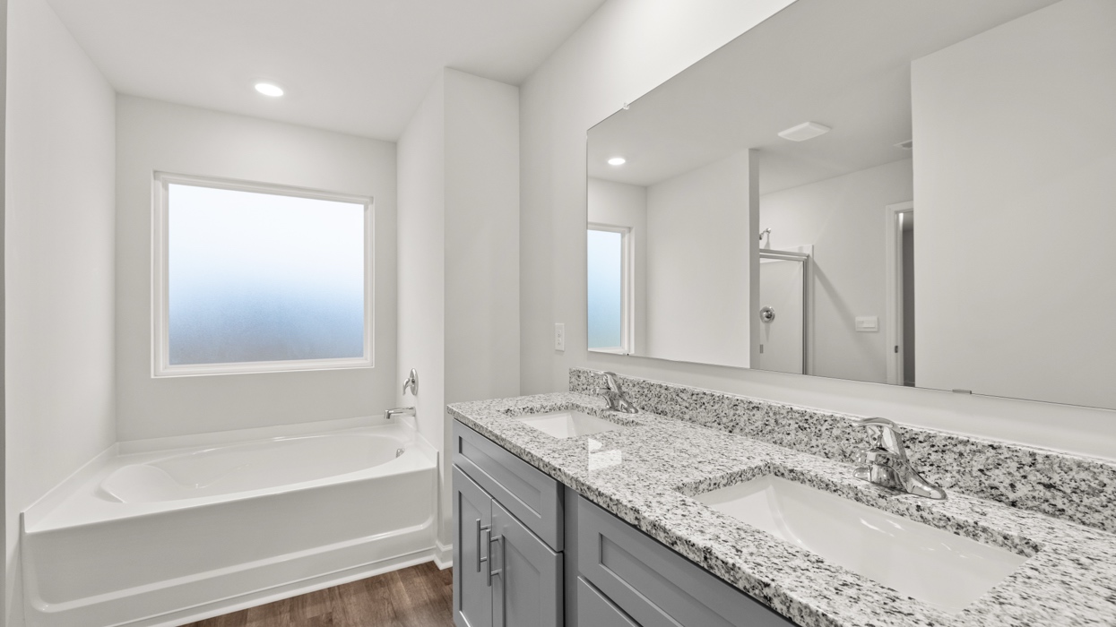 1403 ADMIRAL AVENUE Exterior Front