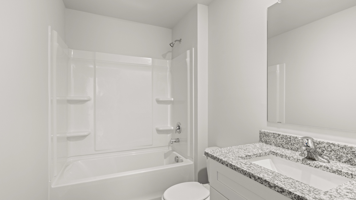 1376 ADMIRAL AVENUE Interior