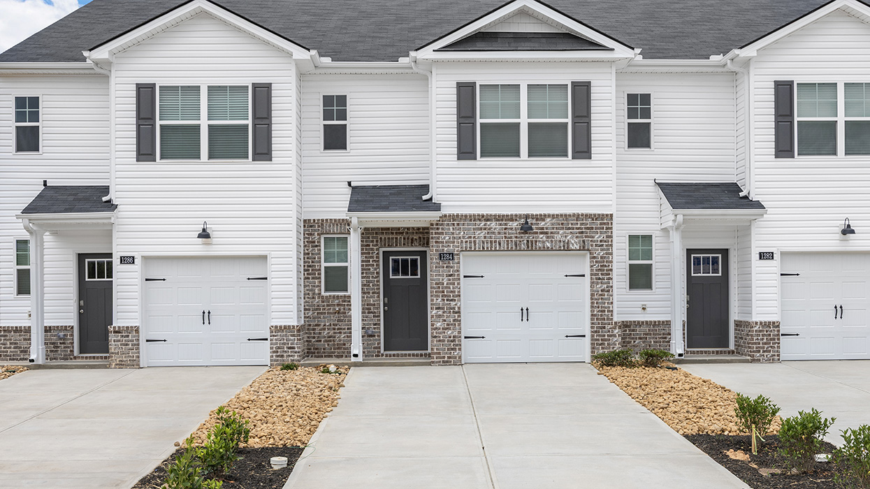 1283 Bent Water Circle exterior