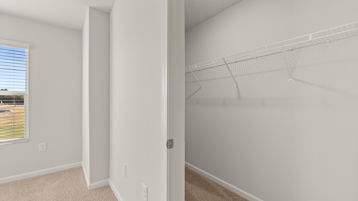 1236 Bent Water Circle