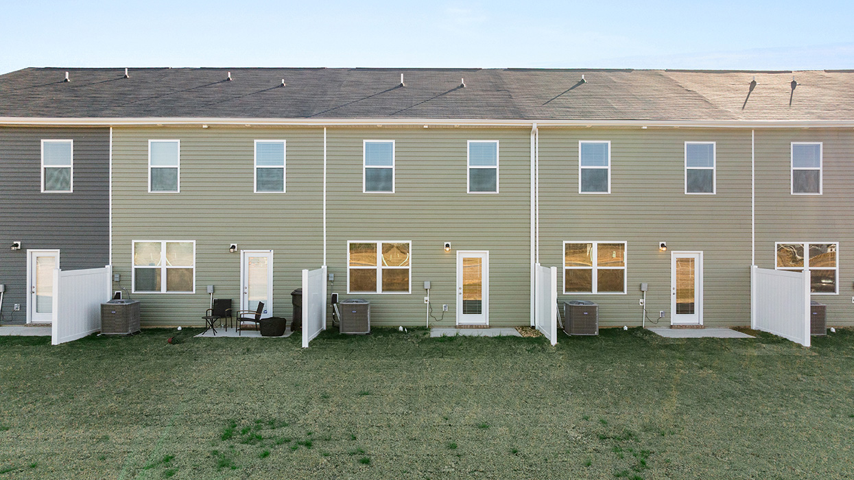 Pearson Exterior Rear