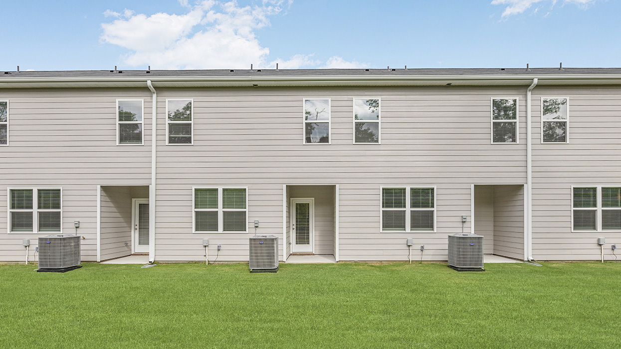 Maywood 3 Exterior rear