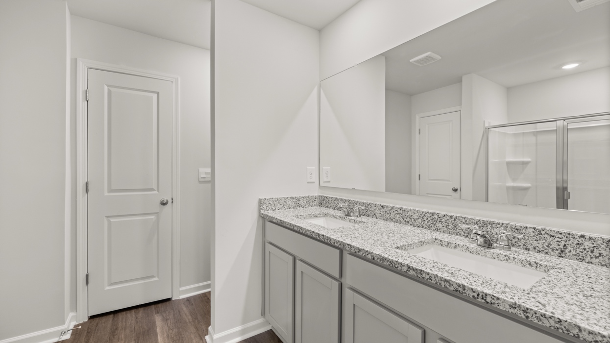 3462 FIRESTONE DRIVE Interior