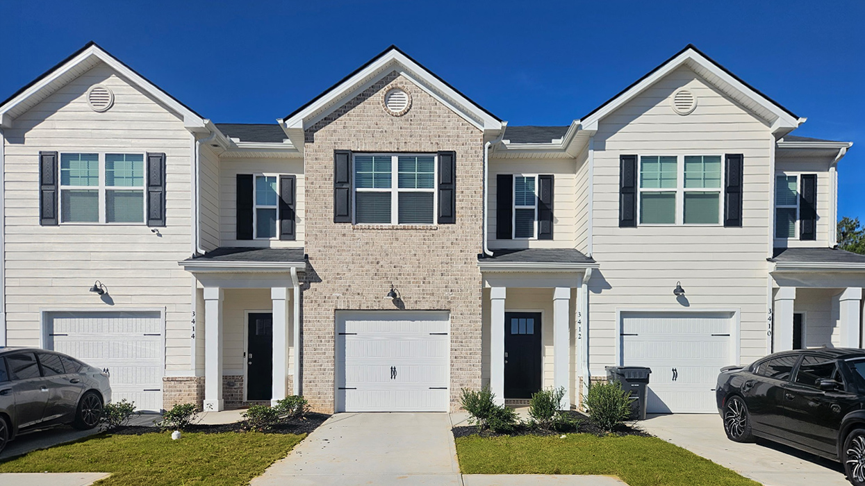 3412 Firestone Drive exterior