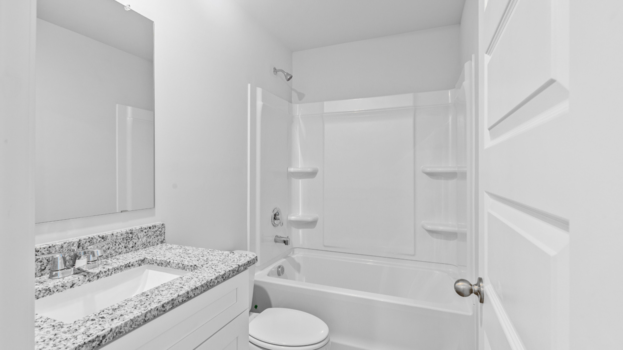 Guest bath on second floor with combo tub/shower