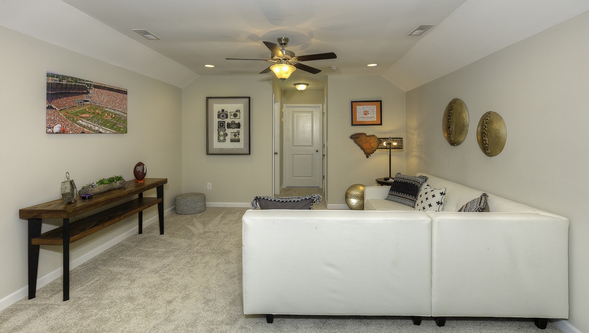 Carpeted additional living space