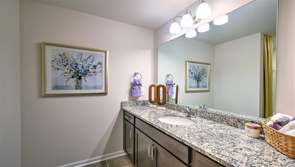 Bathroom with mirror