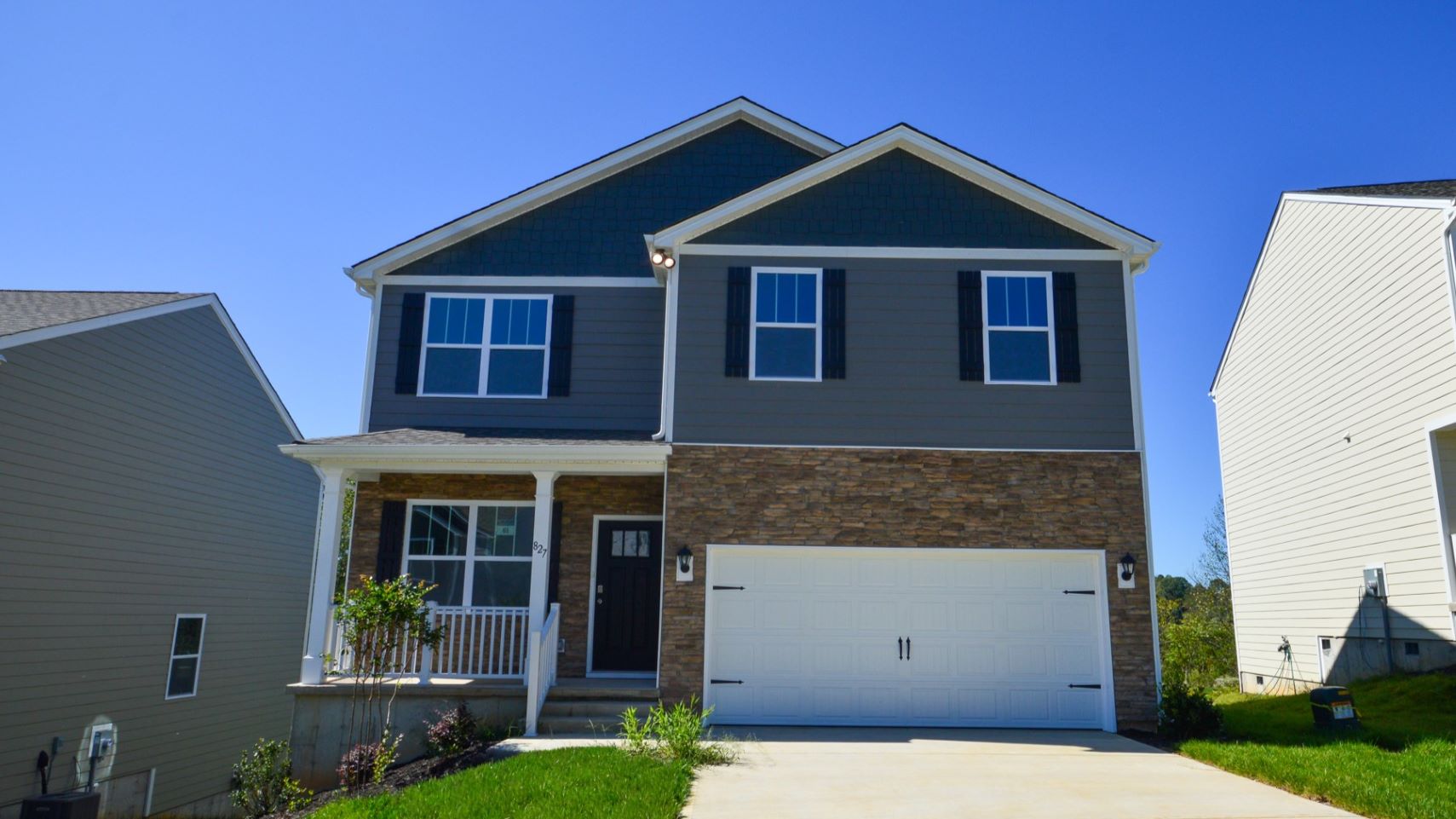 827 Adelston Ln exterior