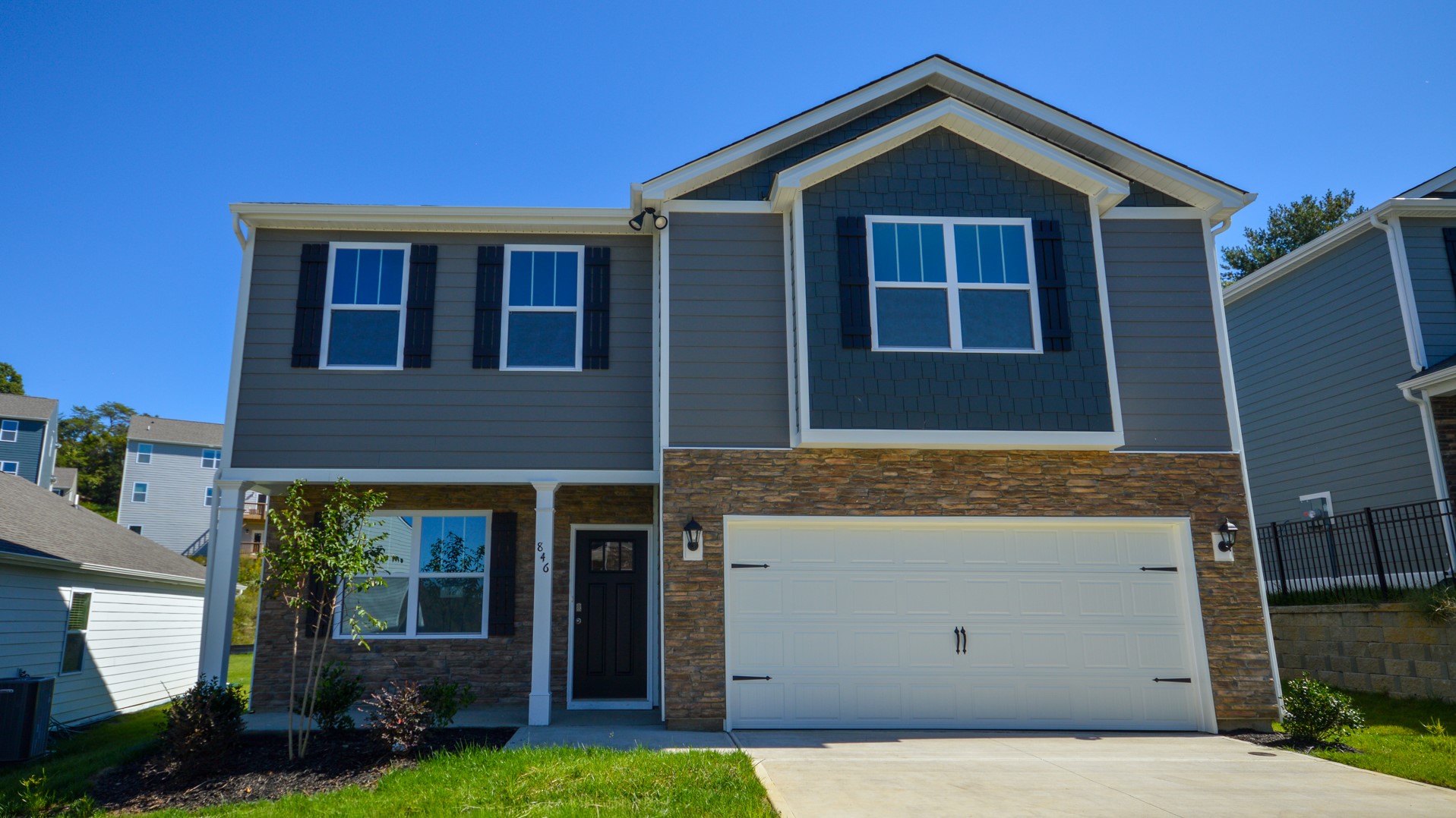 839 Adelston Ln exterior