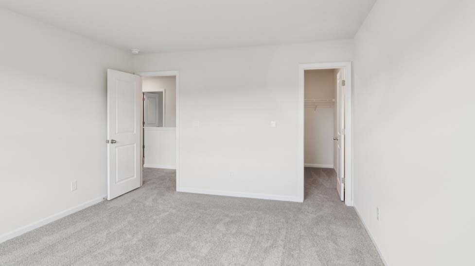 bedroom with closet
